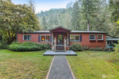 7346 Moon Valley Road SE, North Bend, WA 98045