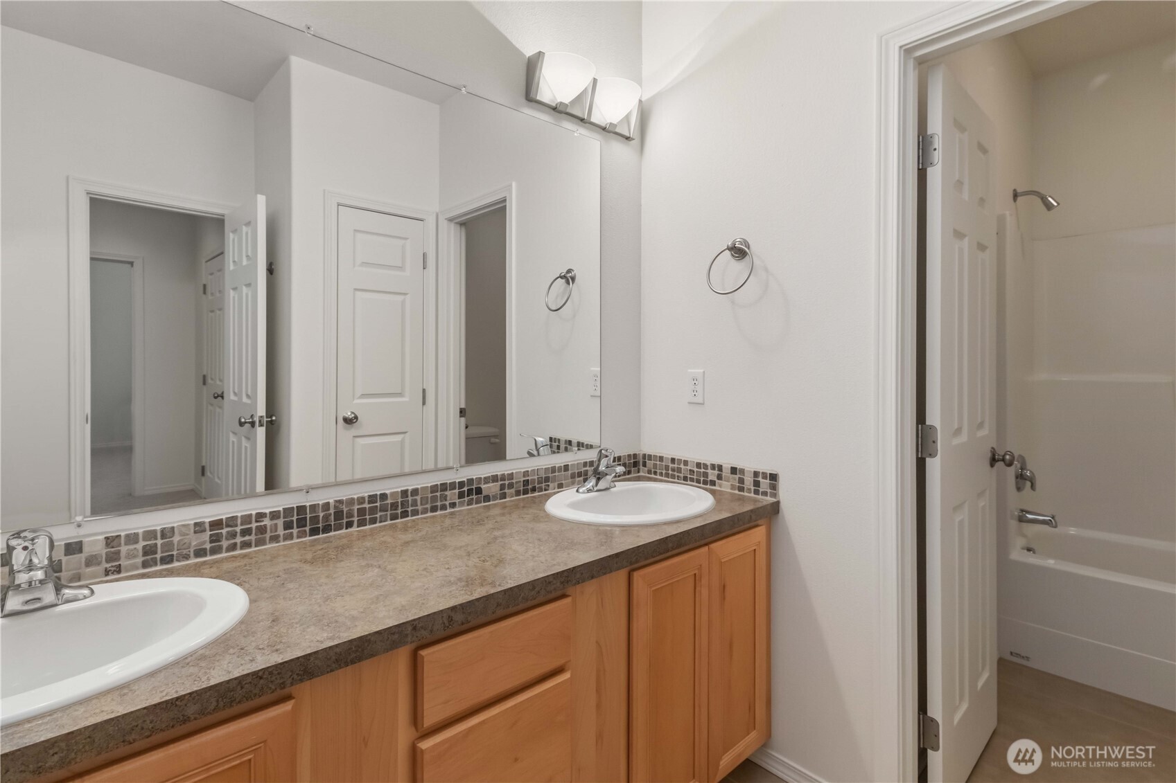 2035 Coal Creek Road , Longview, WA 98632