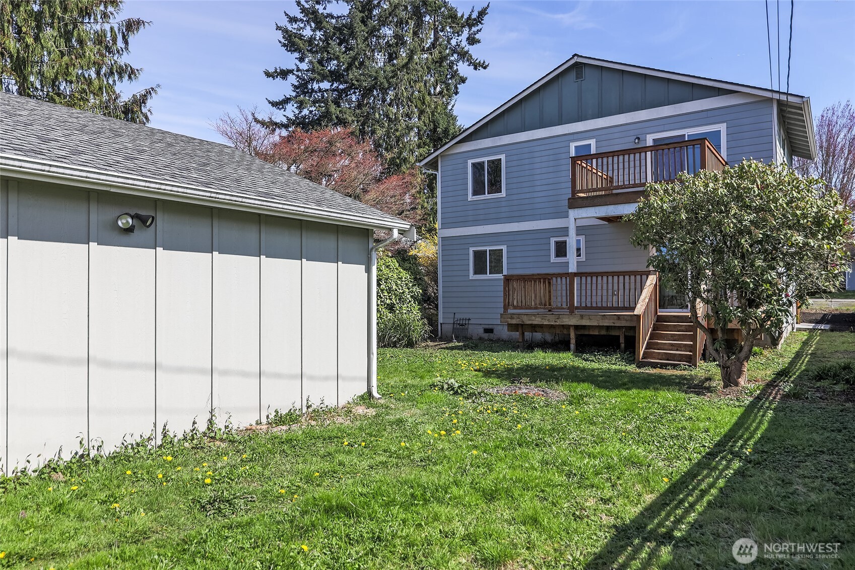 1910 Chestnut Street , Everett, WA 98201