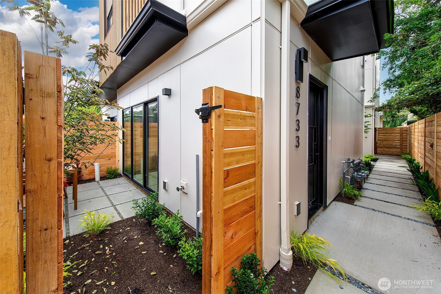 8733 13th Avenue NW #C, Seattle, WA 98117