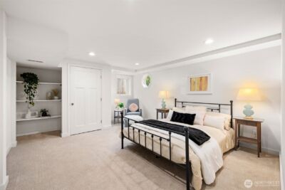 1035 NE 100th Street , Seattle, WA 98125-7517 - Photo 16