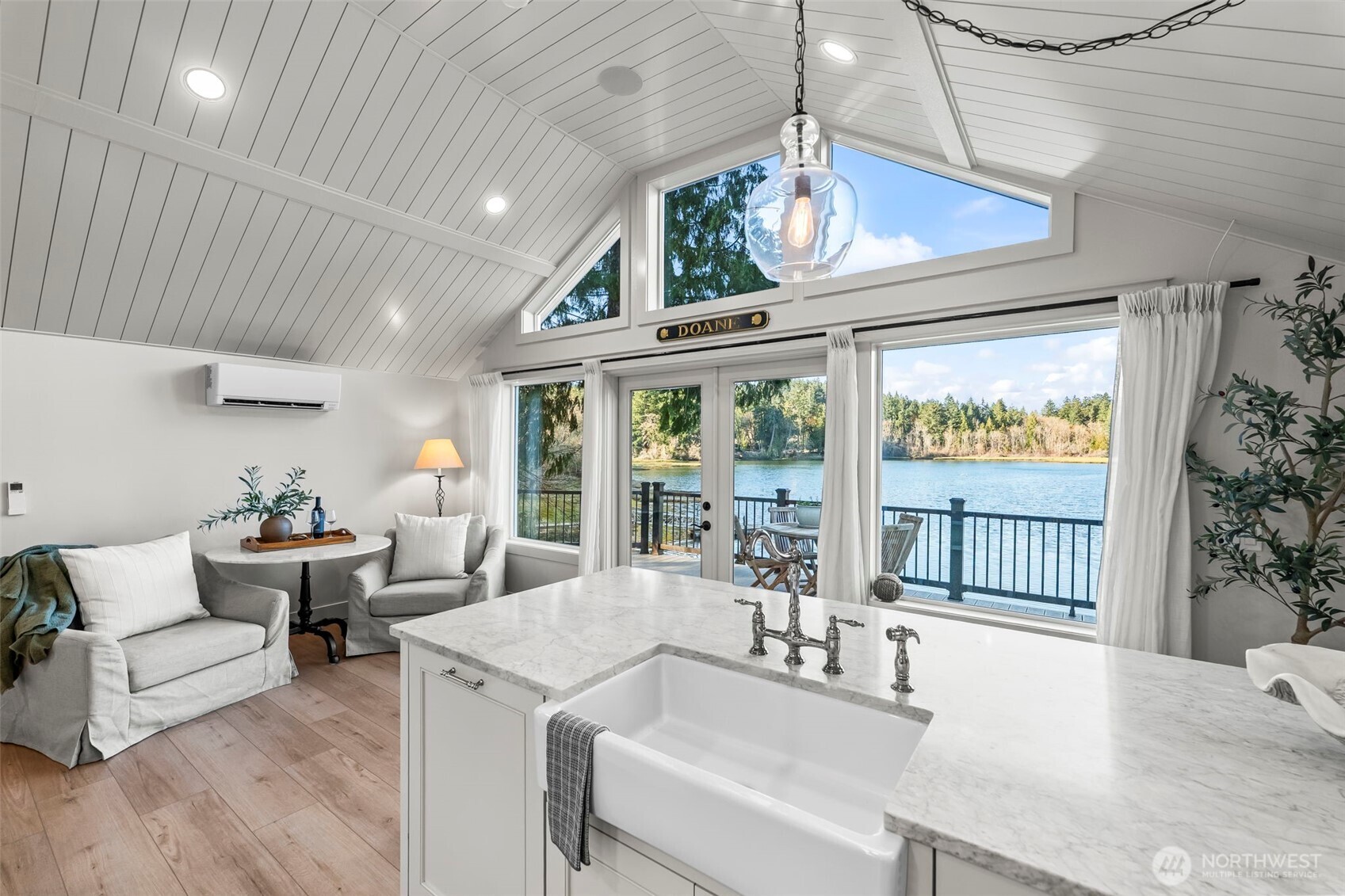 5915 Lagoon Lane NW, Gig Harbor, WA 98335