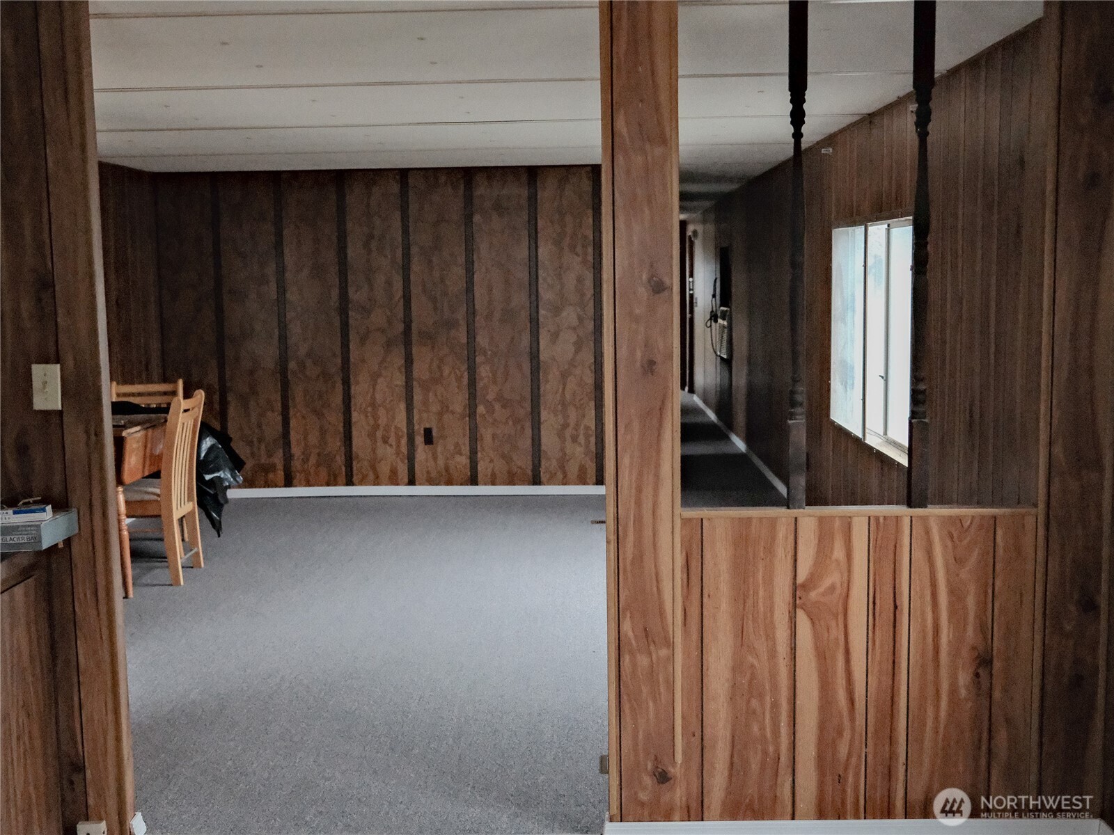 305 Burdin Boulevard , Grand Coulee, WA 99133