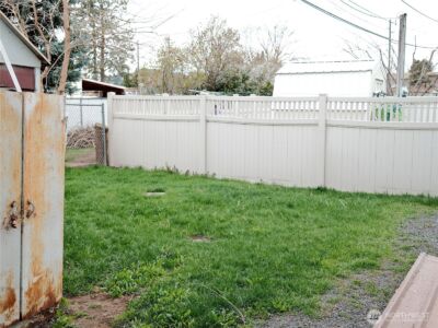 305 Burdin Boulevard , Grand Coulee, WA 99133 - Photo 5