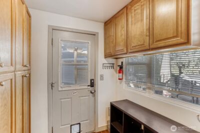10020 SE 7th Street , Bellevue, WA 98004 - Photo 12