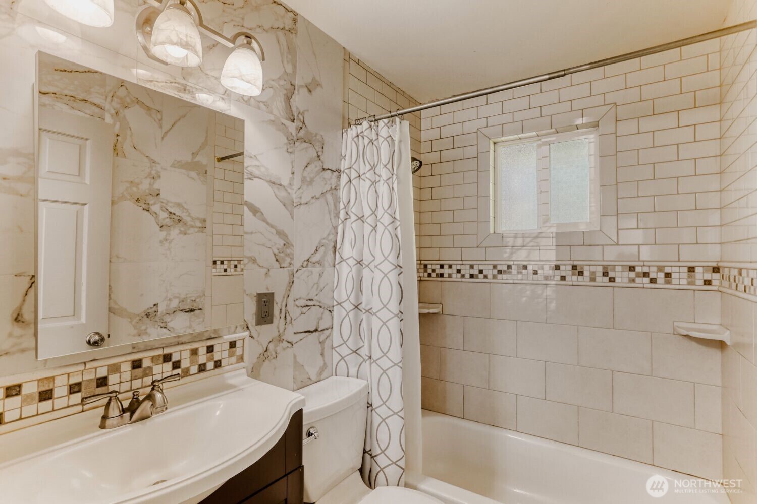 10020 SE 7th Street , Bellevue, WA 98004