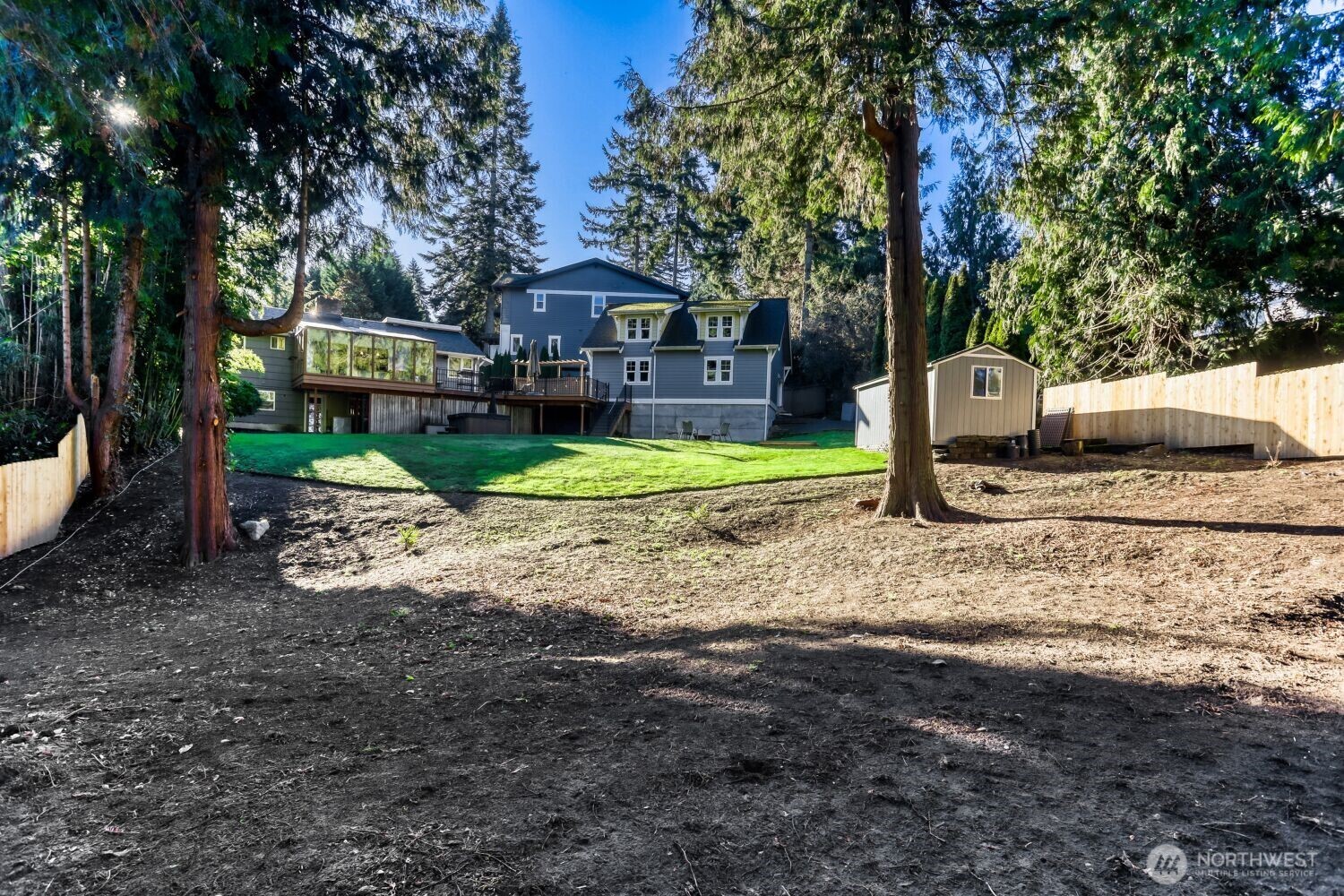10020 SE 7th Street , Bellevue, WA 98004