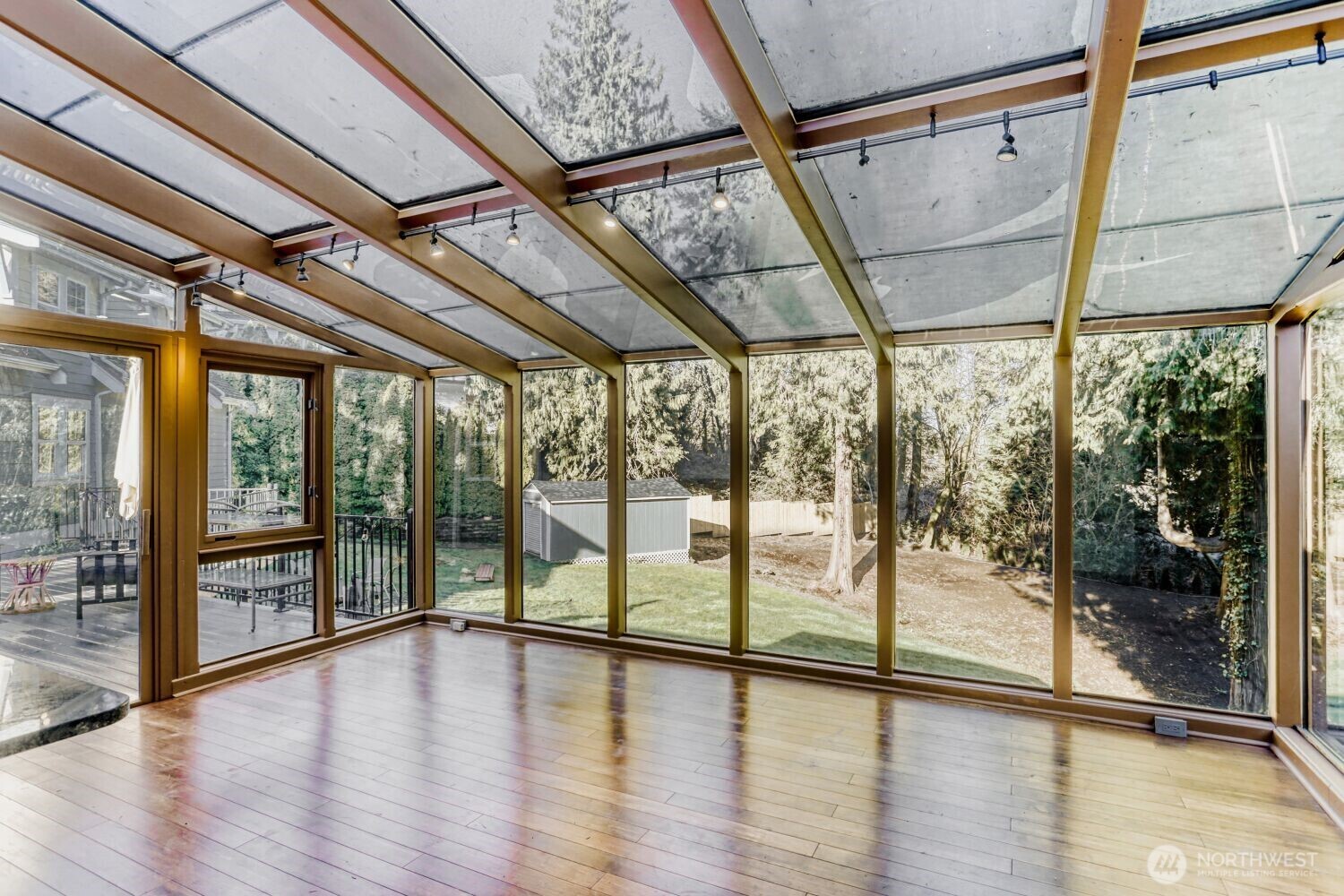 10020 SE 7th Street , Bellevue, WA 98004