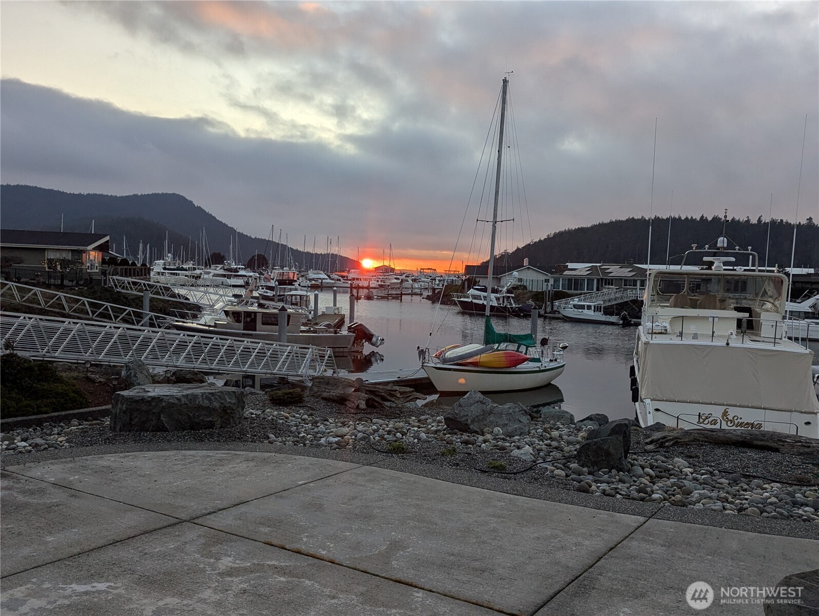 5301 Doon Way , Anacortes, WA 98221