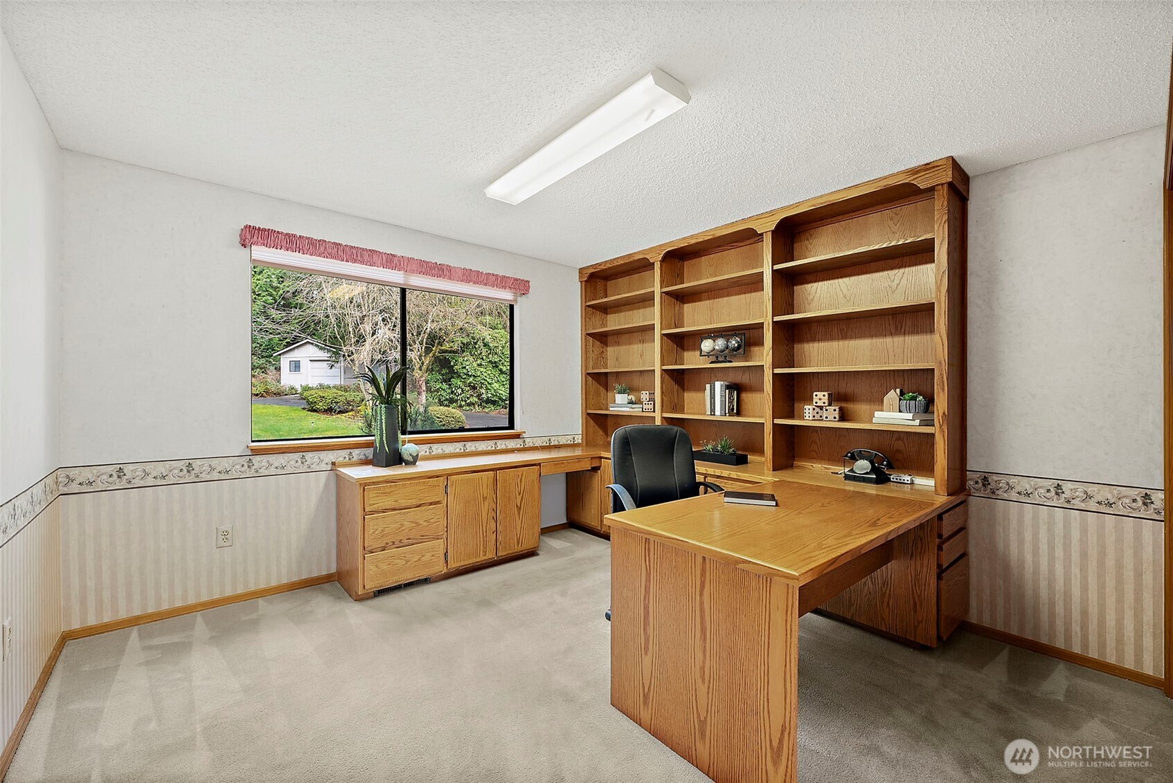 8875 Banner Road SE, Port Orchard, WA 98367