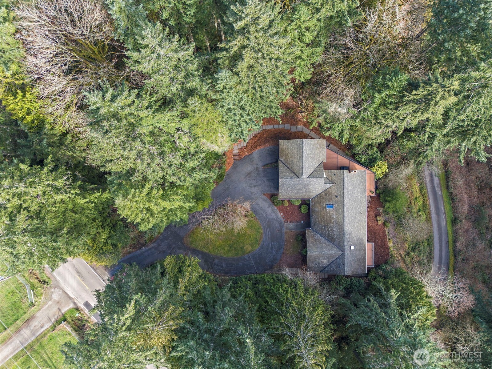 8875 Banner Road SE, Port Orchard, WA 98367