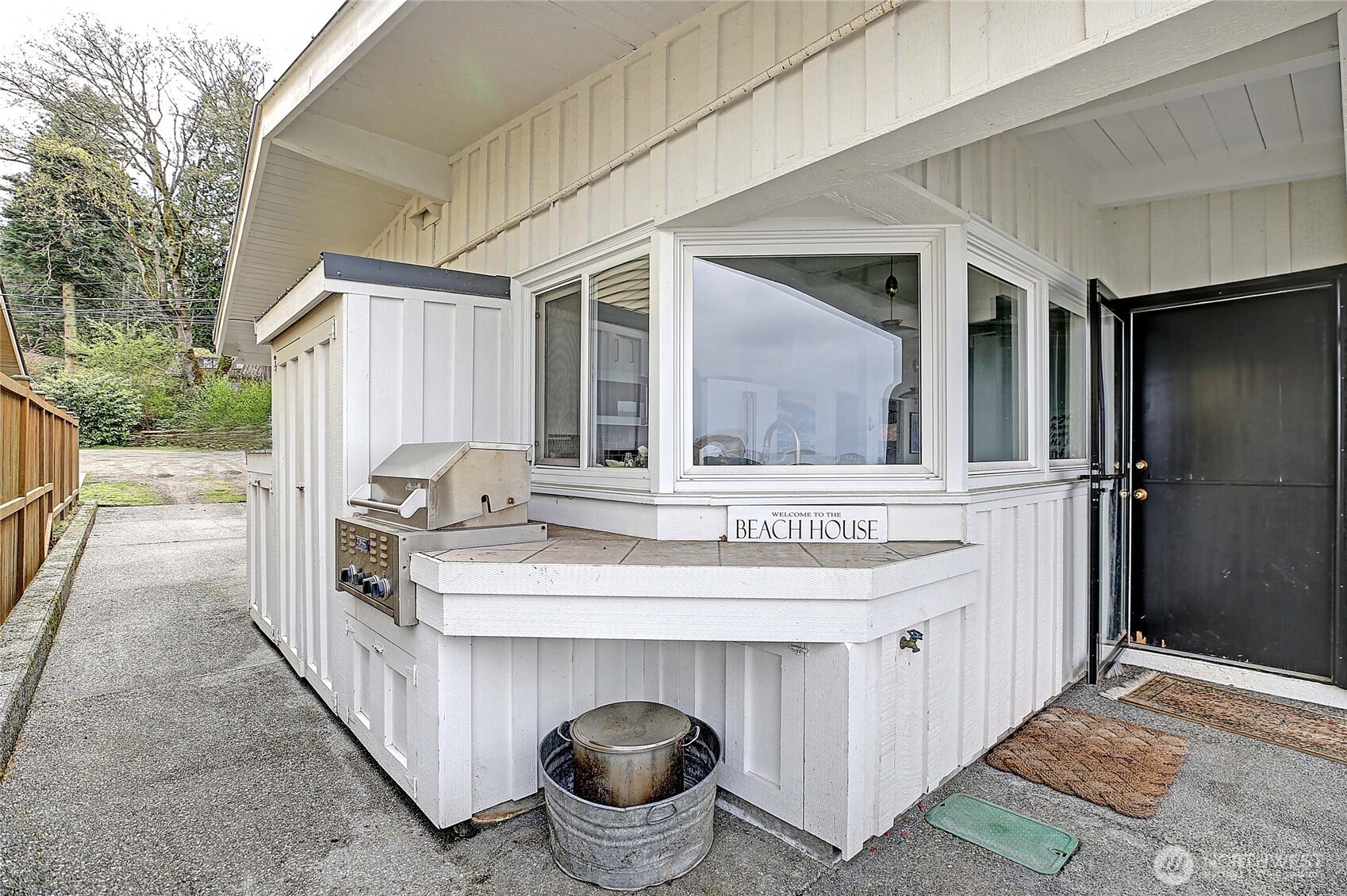 303 Arrowhead Point Lane , Camano Island, WA 98282