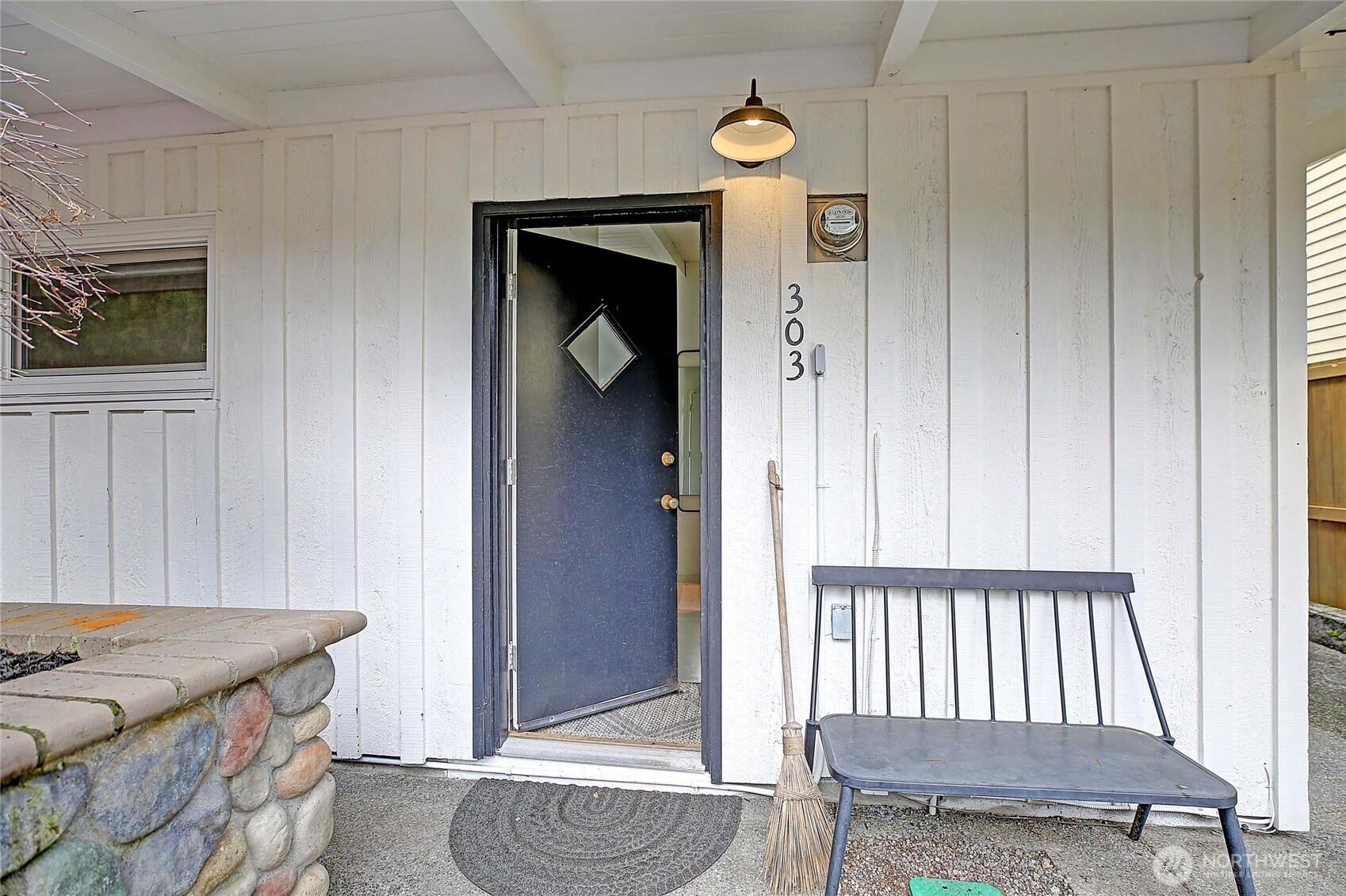 303 Arrowhead Point Lane , Camano Island, WA 98282