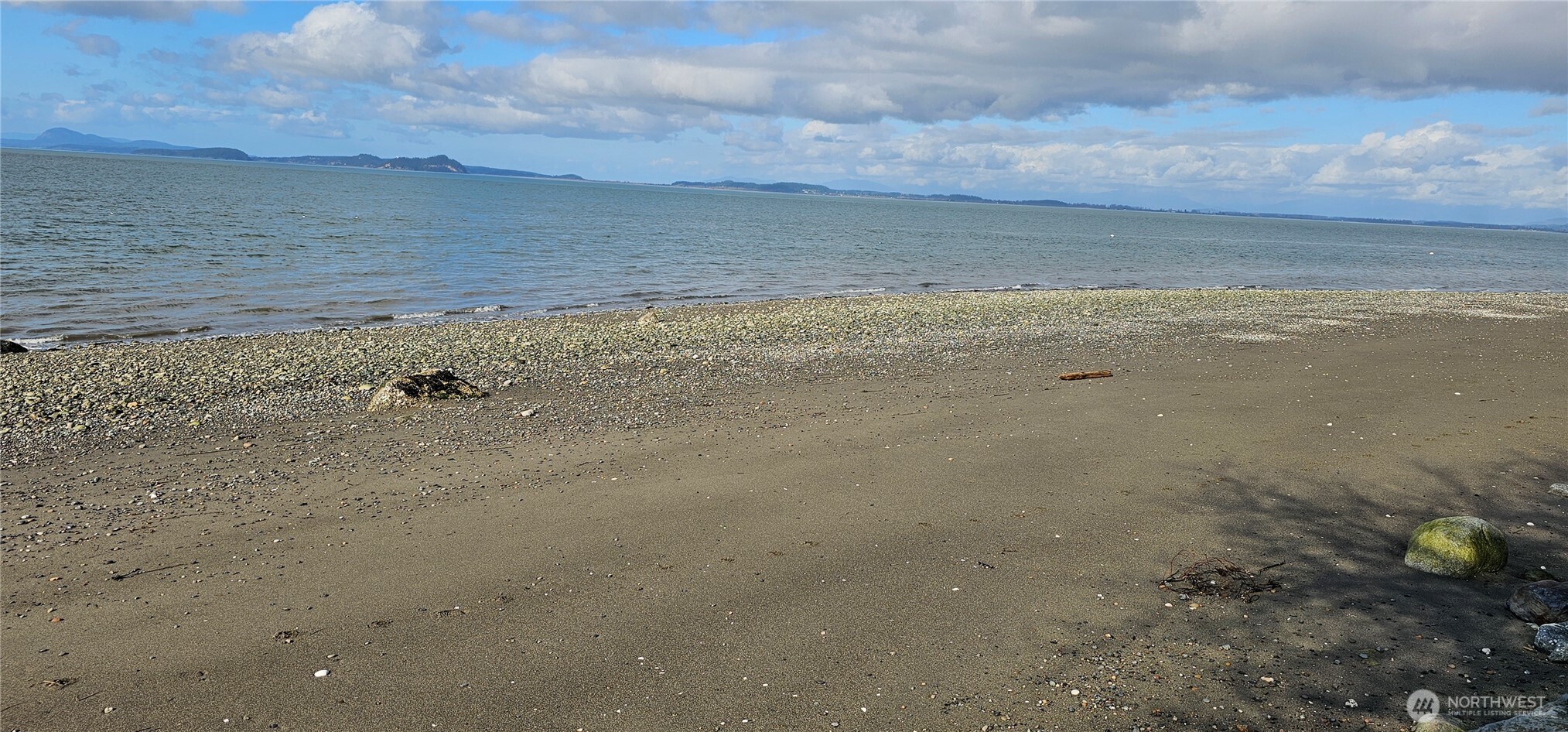 303 Arrowhead Point Lane , Camano Island, WA 98282