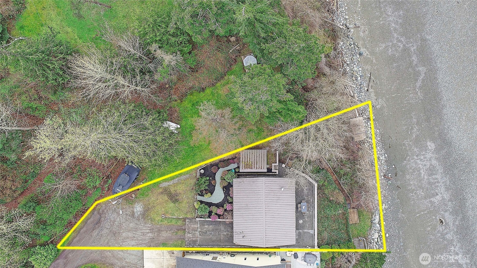 303 Arrowhead Point Lane , Camano Island, WA 98282