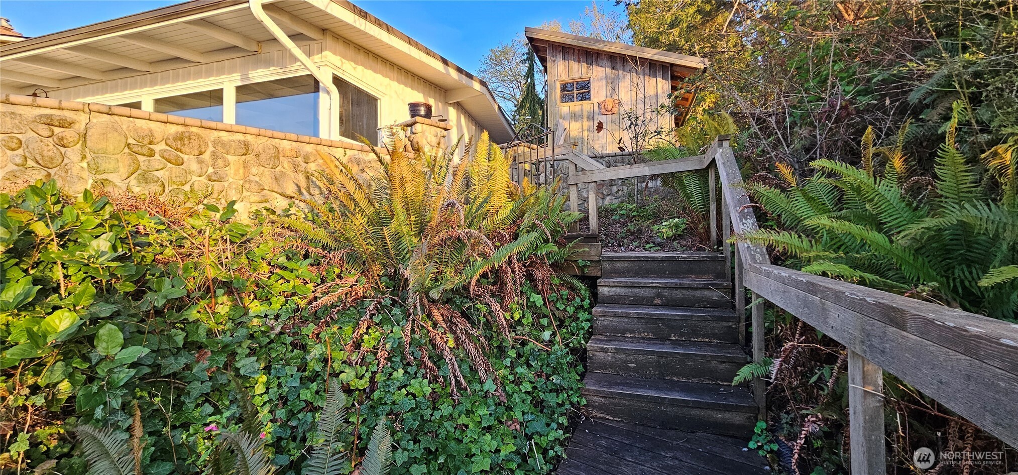 303 Arrowhead Point Lane , Camano Island, WA 98282