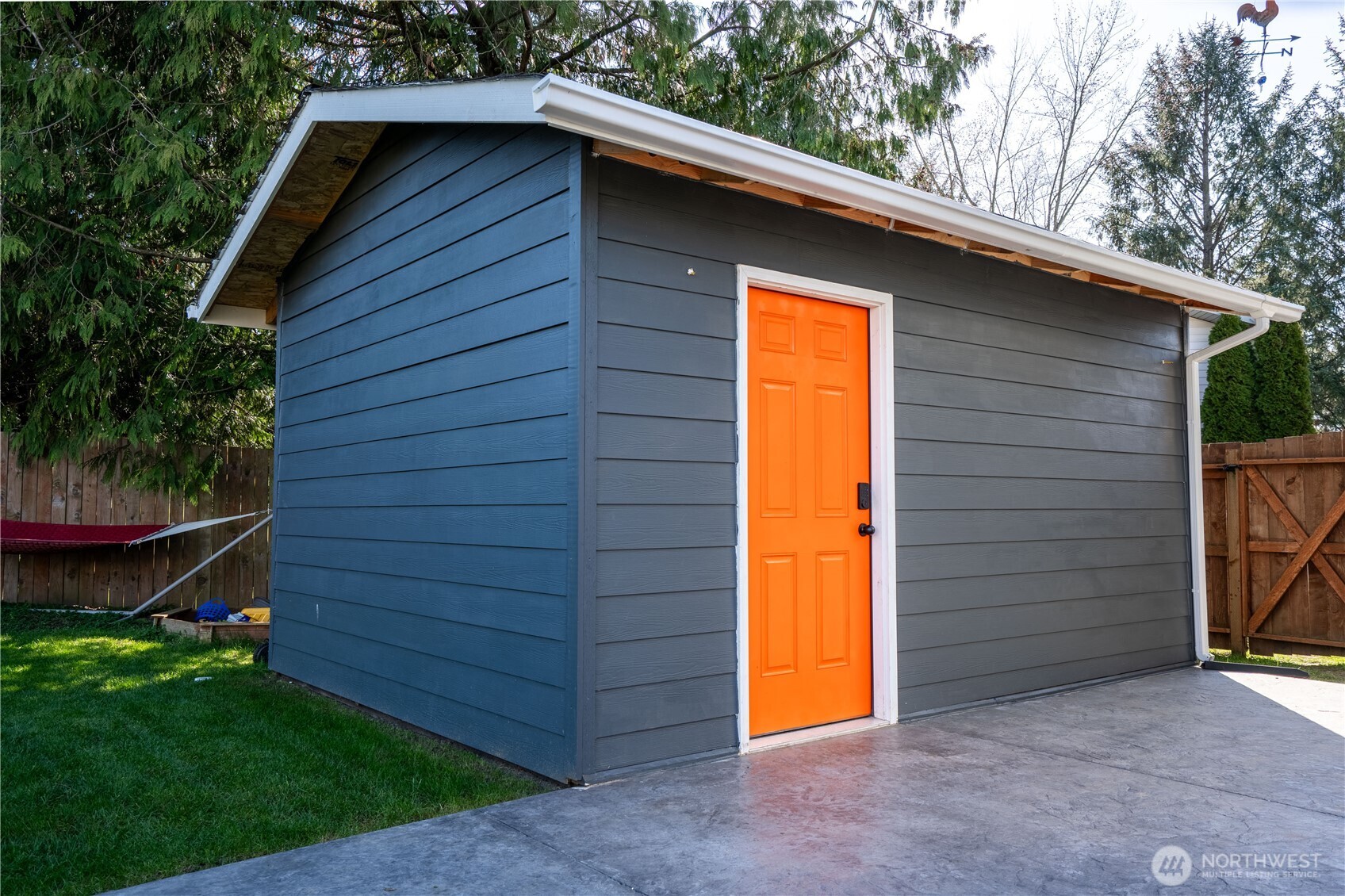 230 Peace Arch Court , Blaine, WA 98230