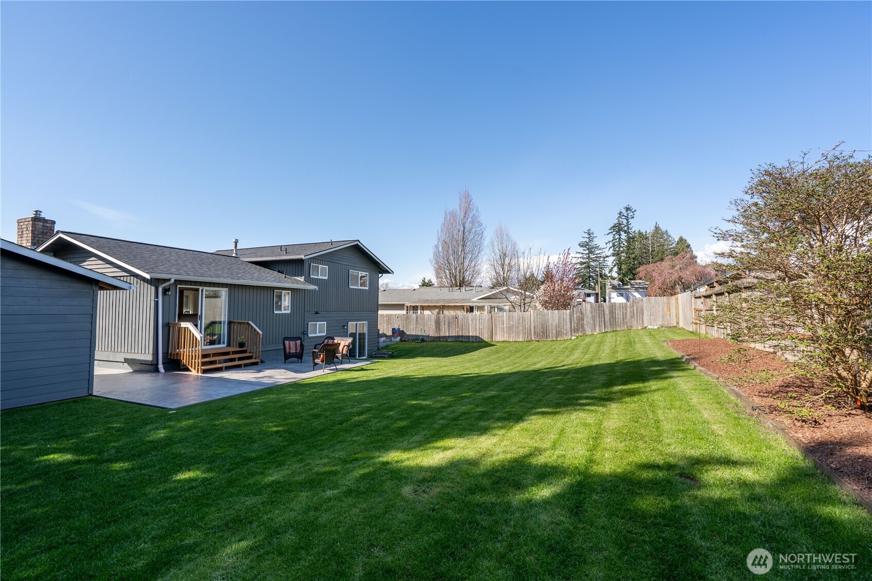 230 Peace Arch Court , Blaine, WA 98230