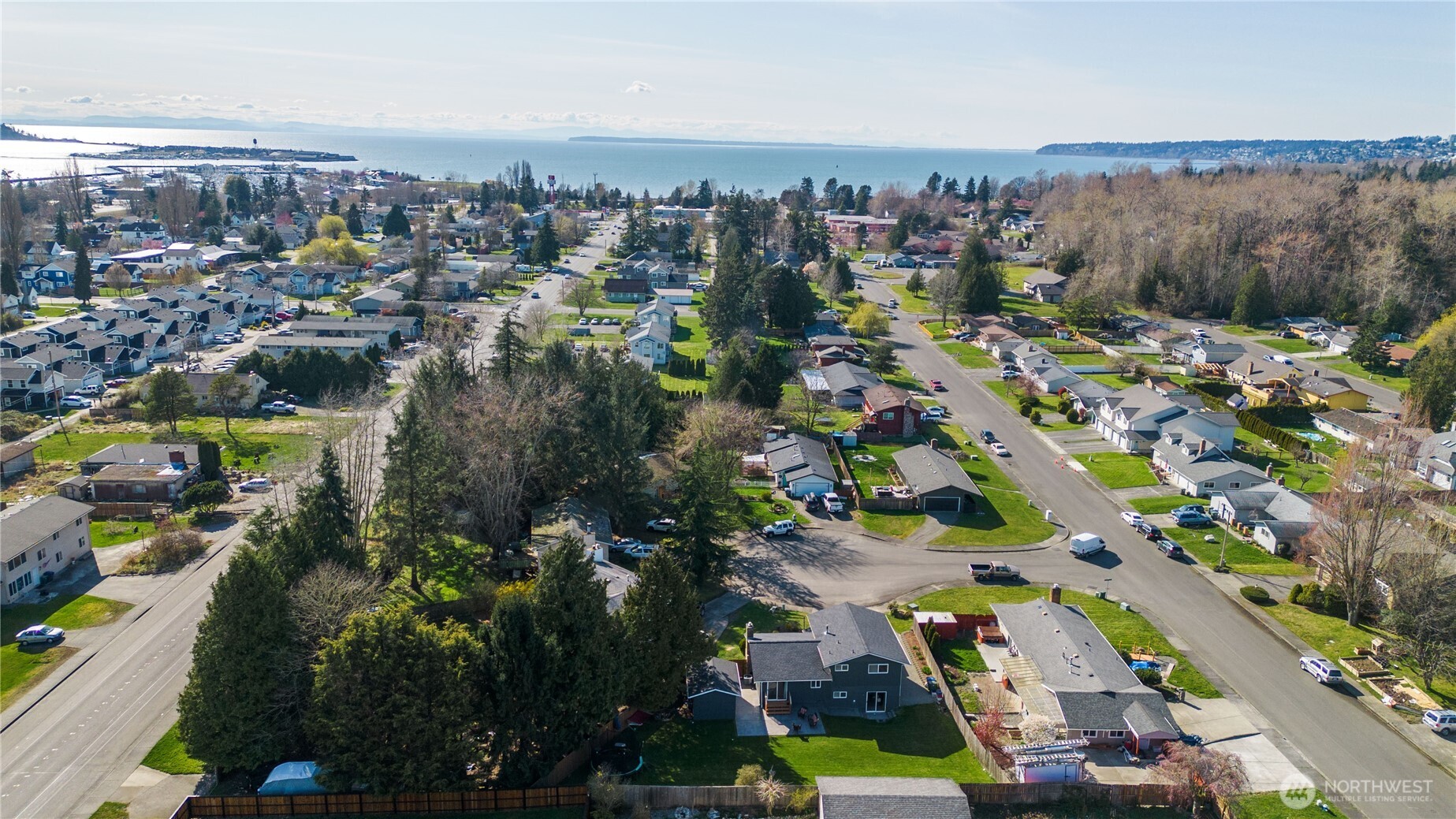 230 Peace Arch Court , Blaine, WA 98230