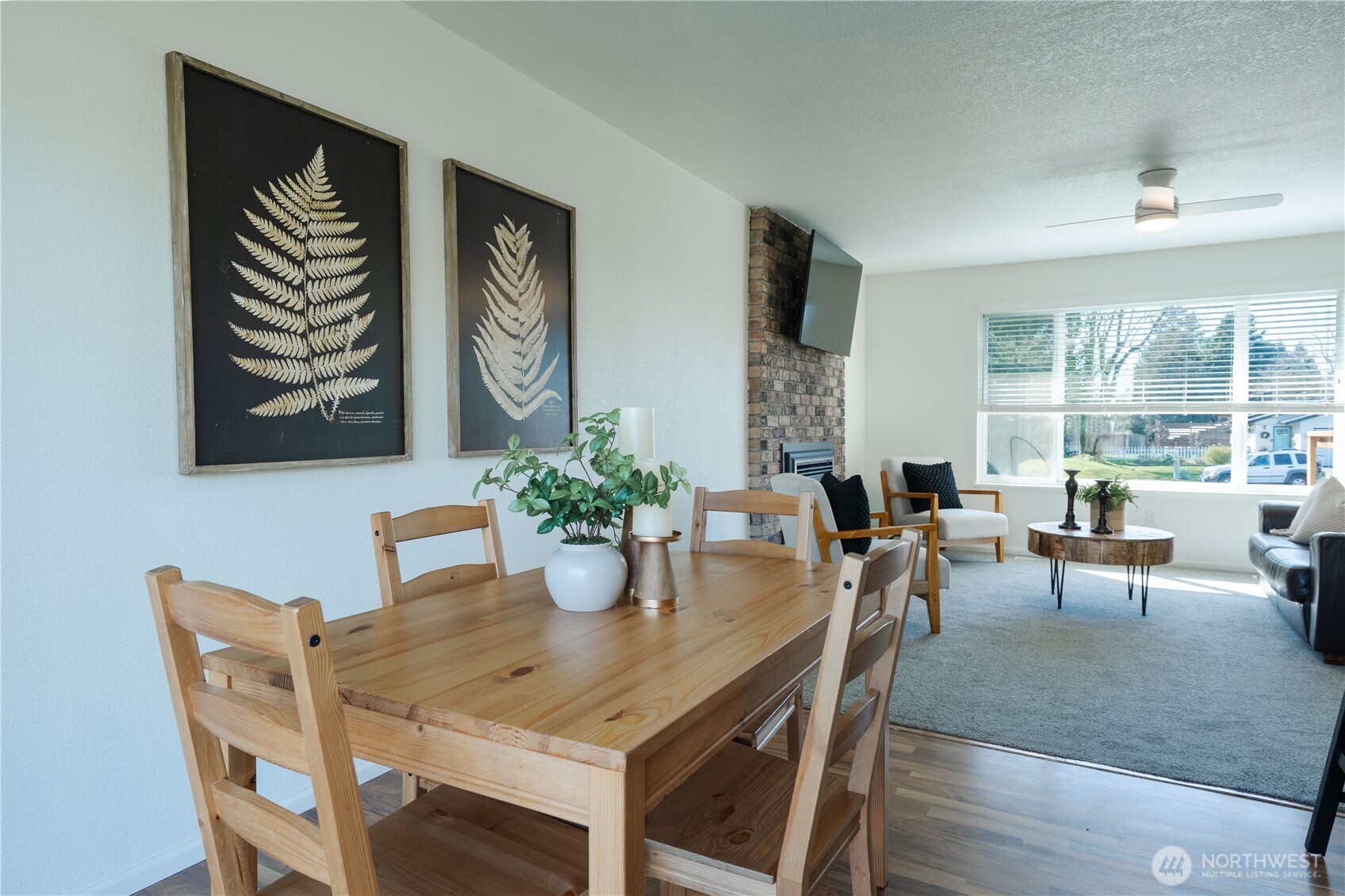 230 Peace Arch Court , Blaine, WA 98230