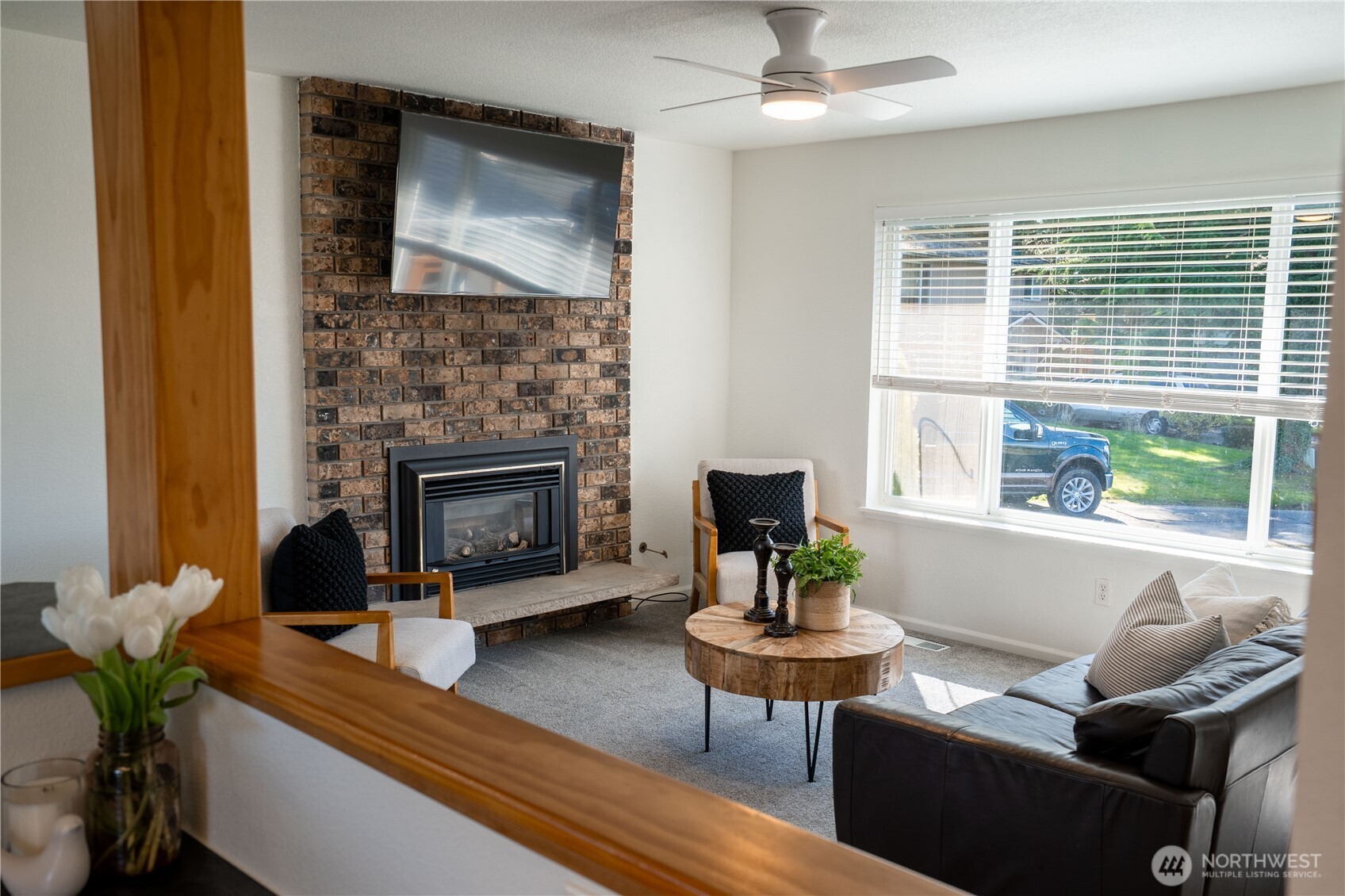 230 Peace Arch Court , Blaine, WA 98230