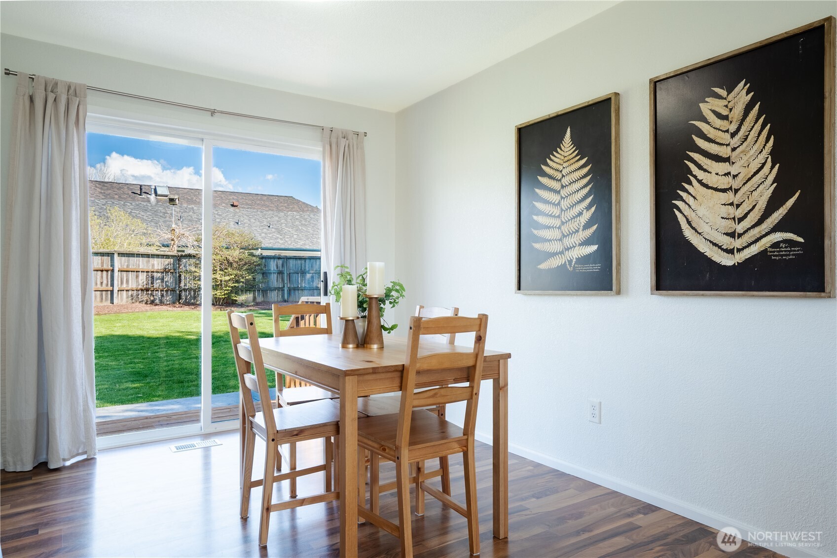 230 Peace Arch Court , Blaine, WA 98230