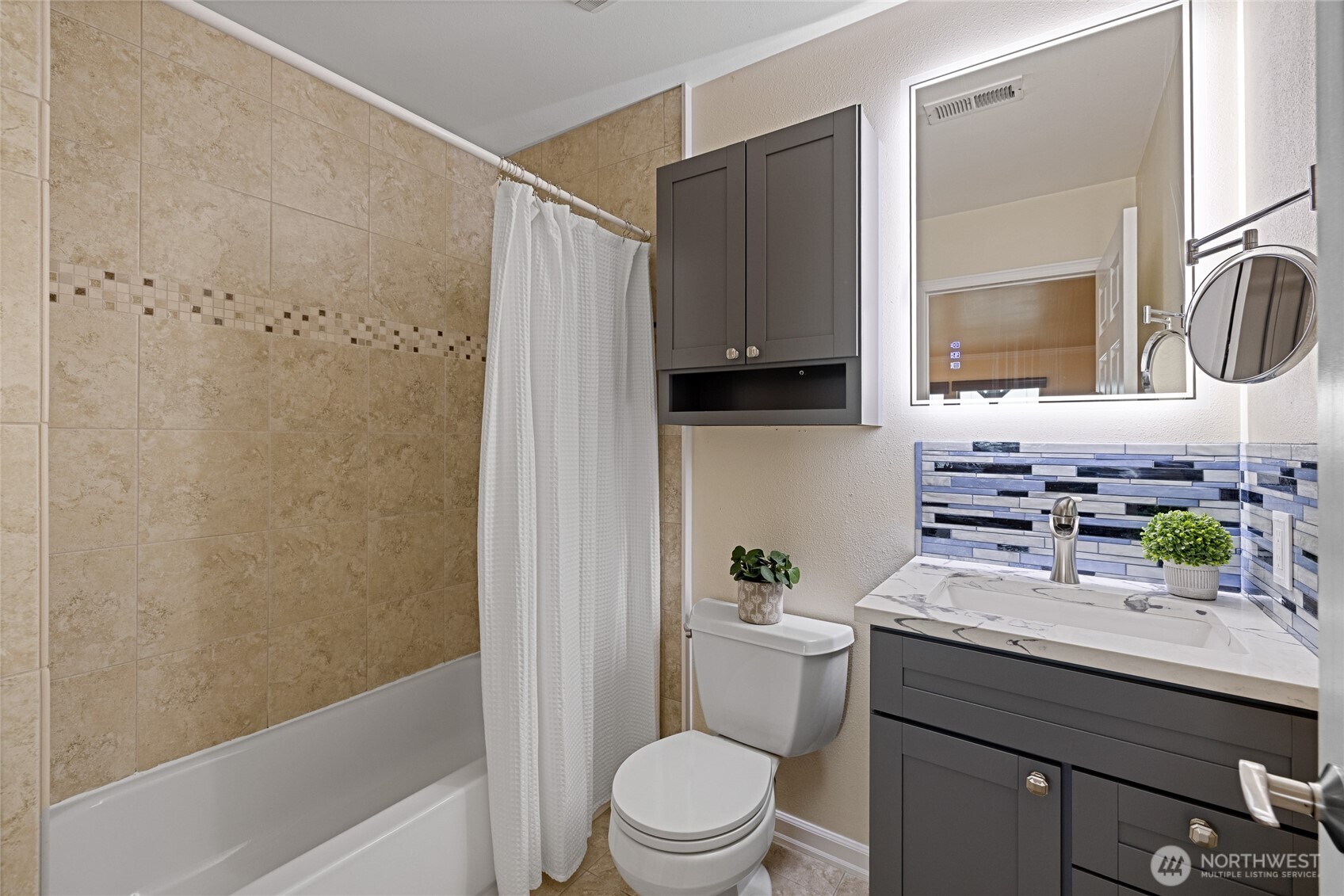 12421 6th Avenue NW, Gig Harbor, WA 98332