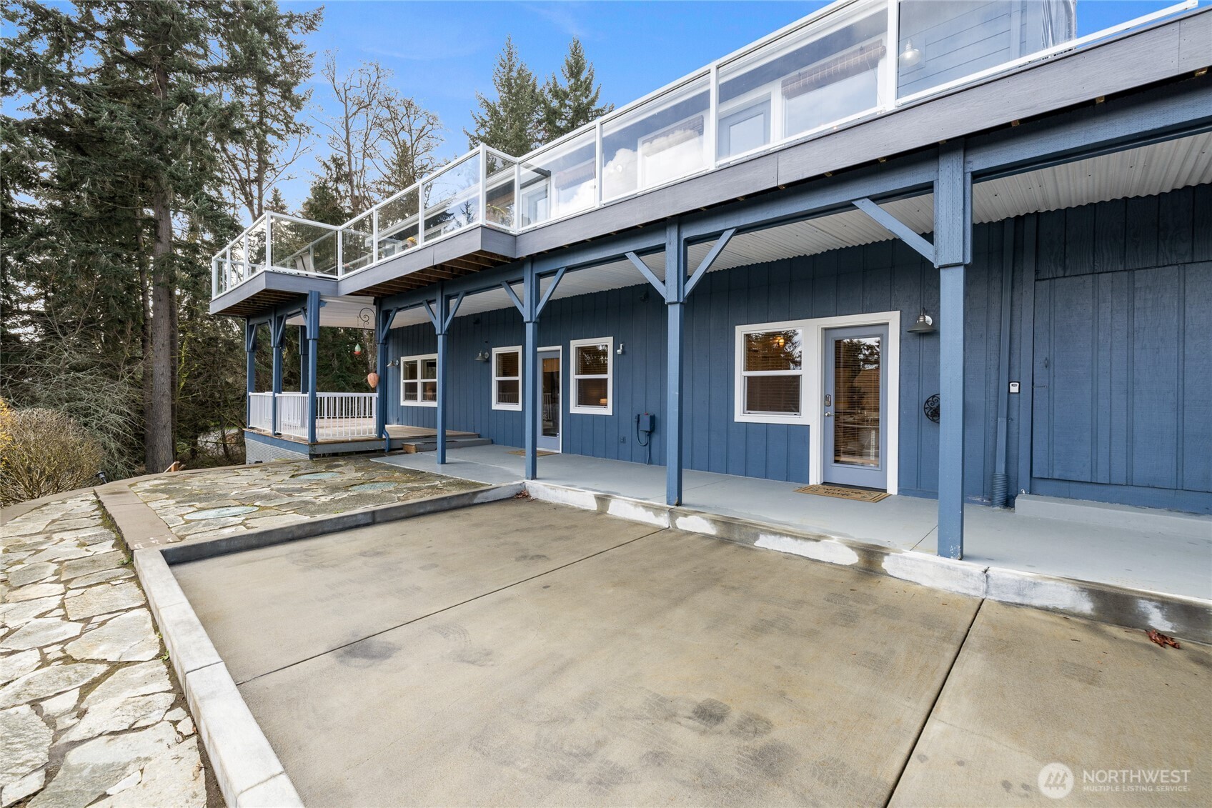 12421 6th Avenue NW, Gig Harbor, WA 98332