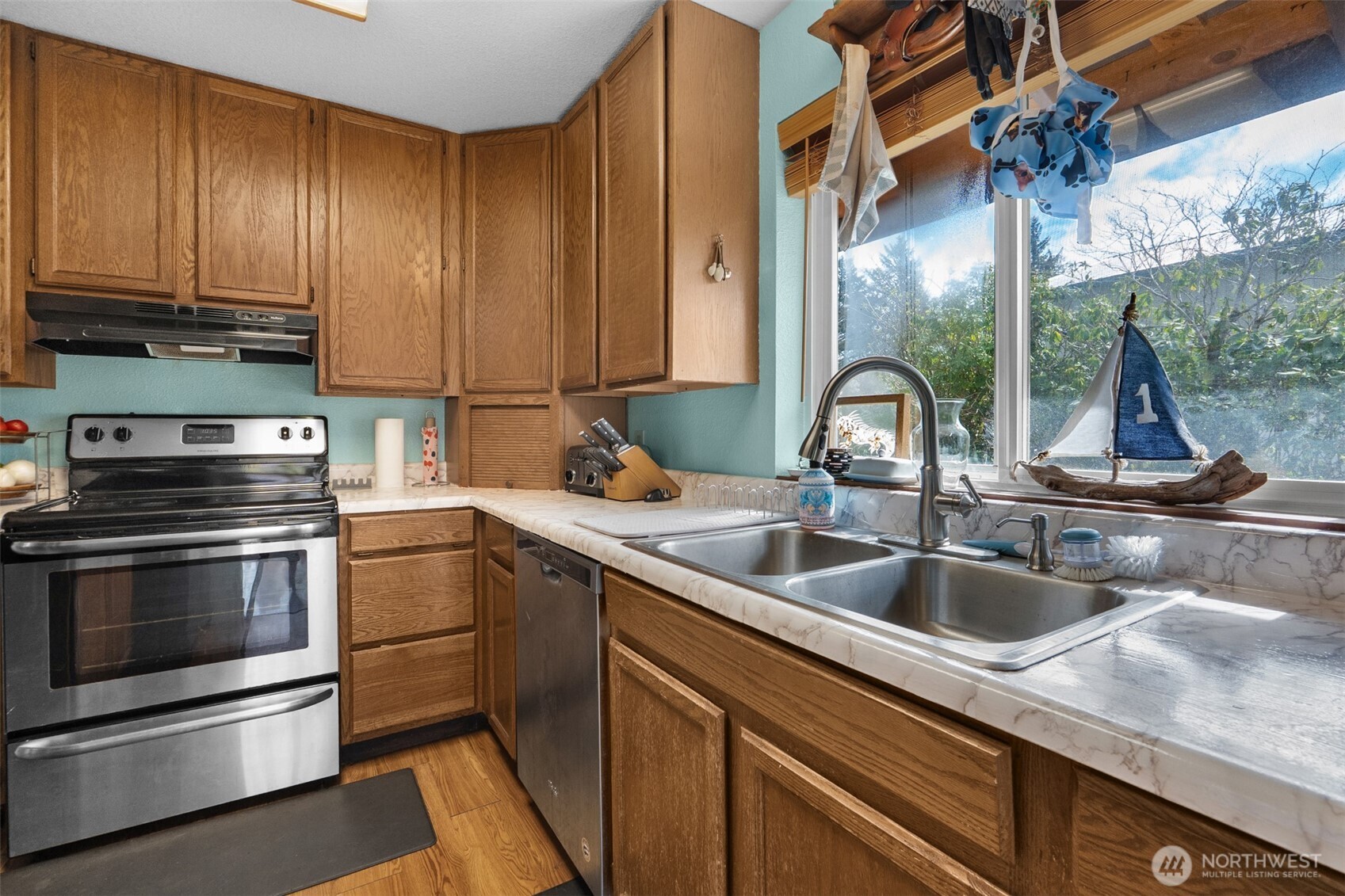 7125 Scarboro Lane N, Ilwaco, WA 98624