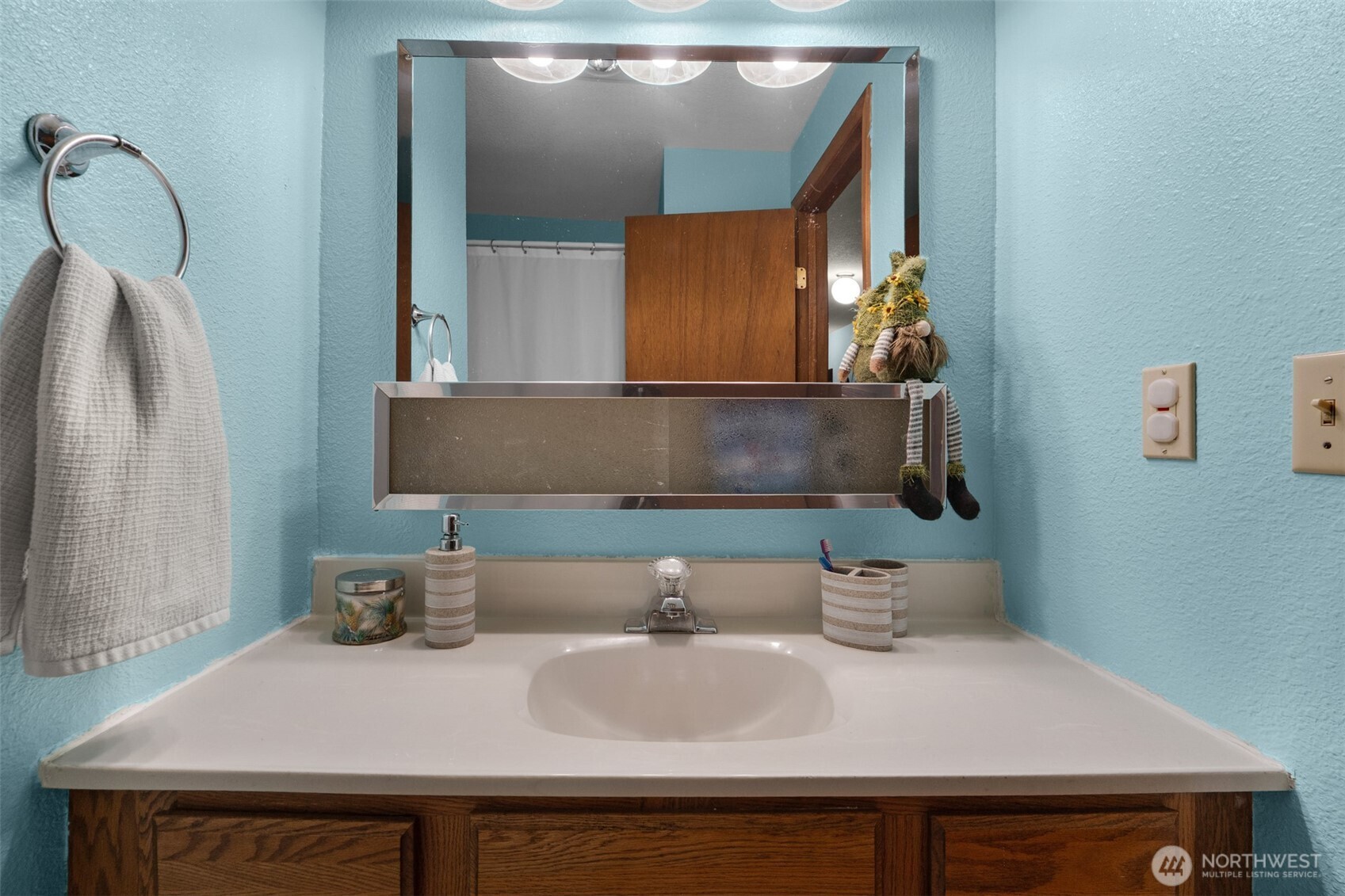 7125 Scarboro Lane N, Ilwaco, WA 98624