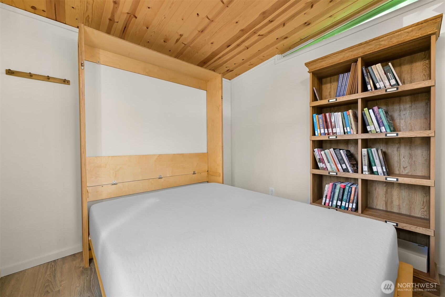 503 W Illinois Street , Bellingham, WA 98225