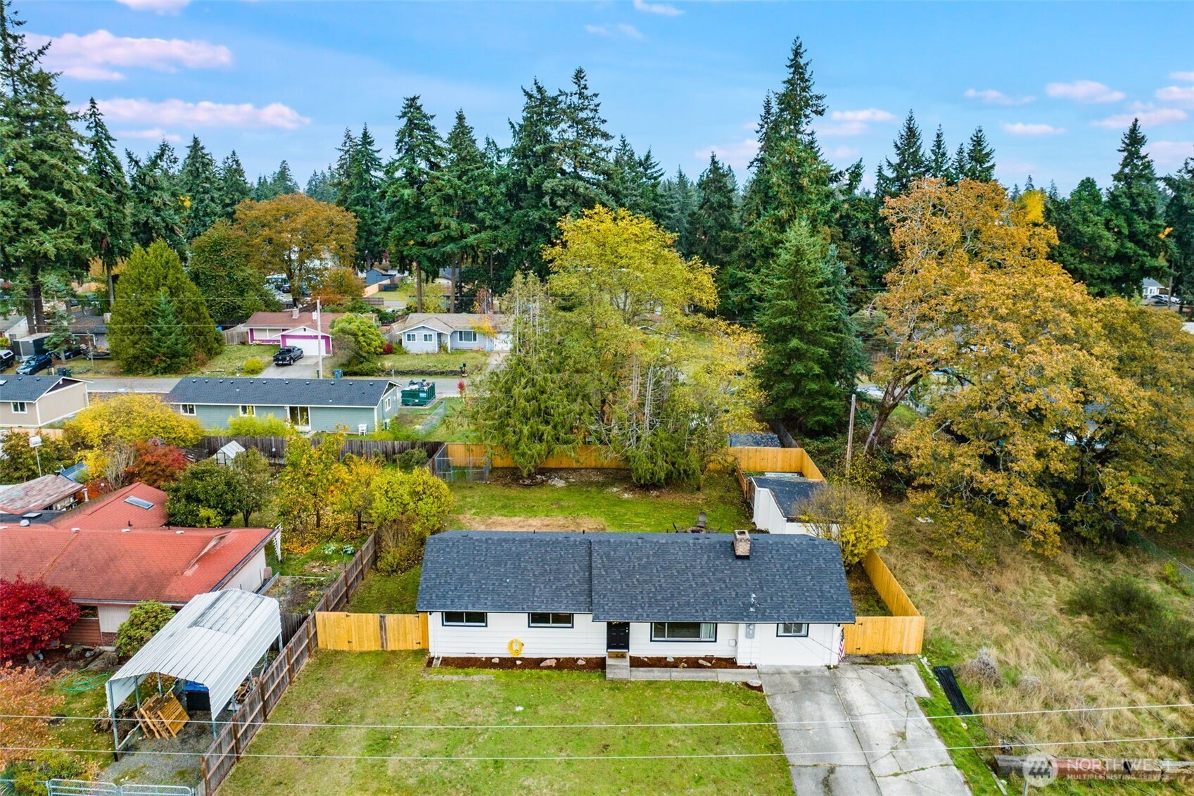 17321 Spanaway Lane E, Spanaway, WA 98387