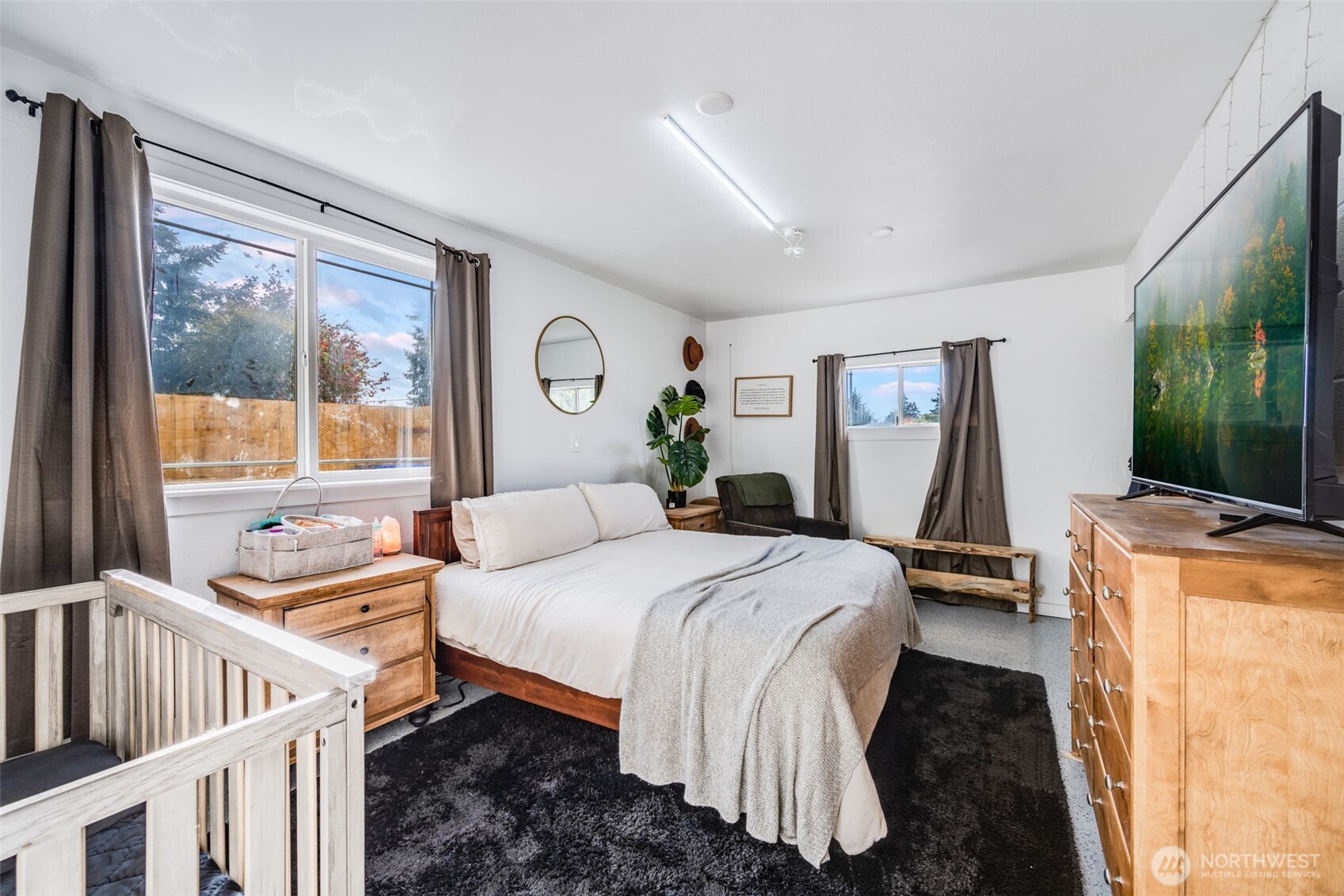 17321 Spanaway Lane E, Spanaway, WA 98387