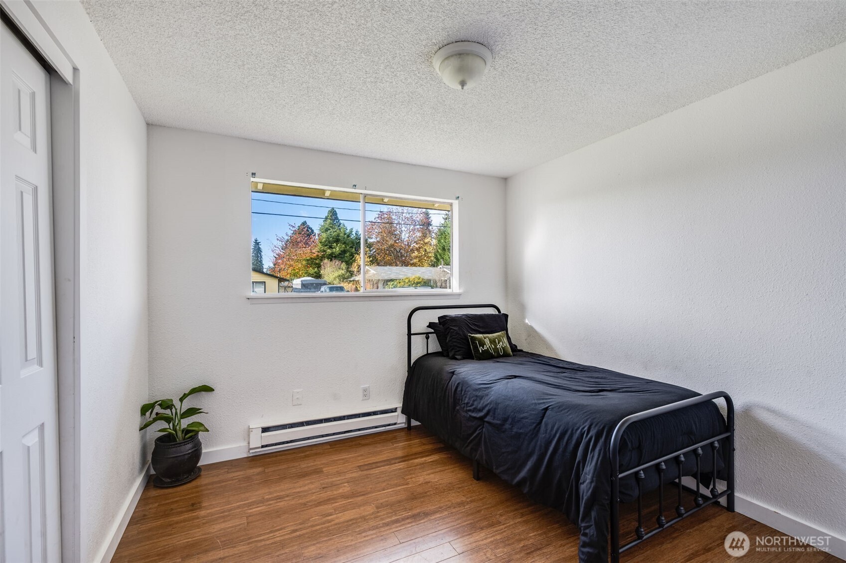 17321 Spanaway Lane E, Spanaway, WA 98387