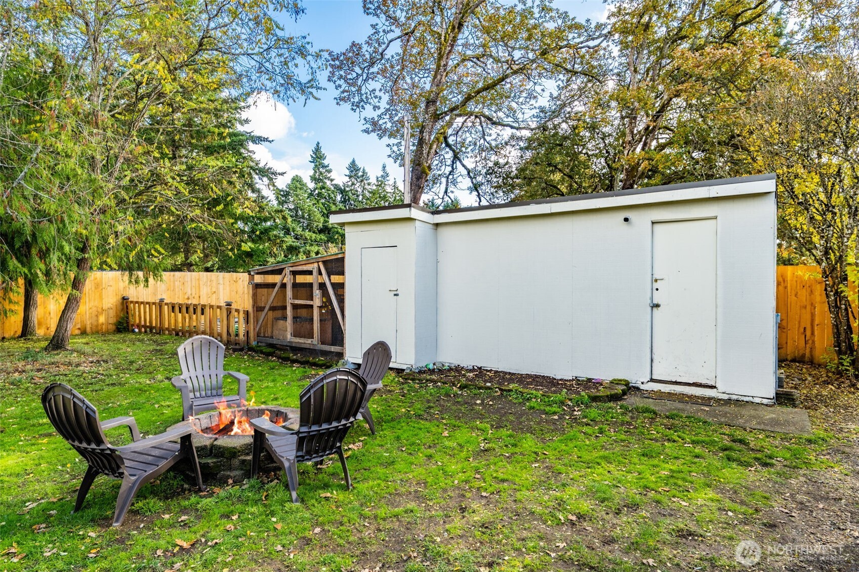 17321 Spanaway Lane E, Spanaway, WA 98387