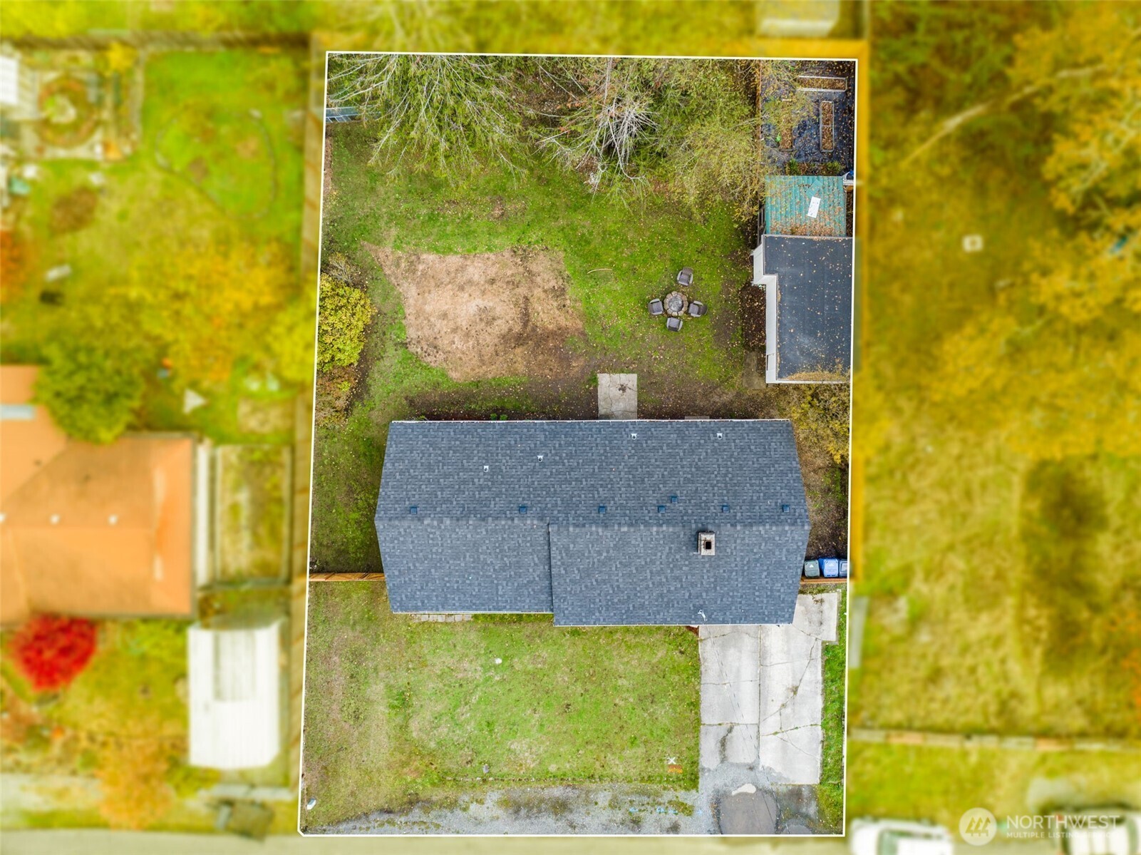 17321 Spanaway Lane E, Spanaway, WA 98387