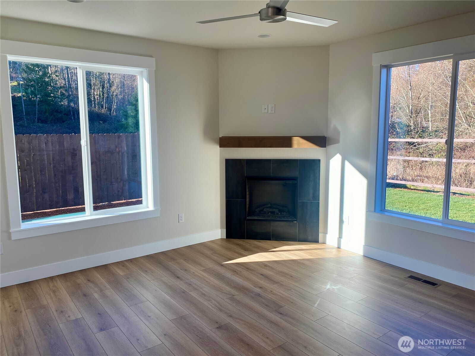 536 Rainbow Way , Kelso, WA 98626