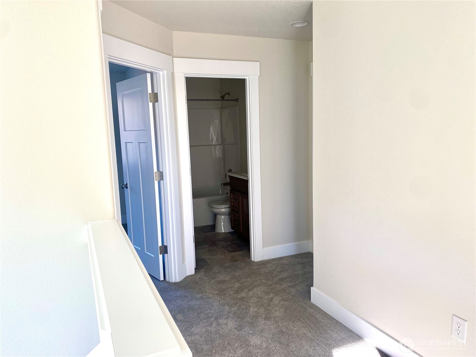 536 Rainbow Way , Kelso, WA 98626