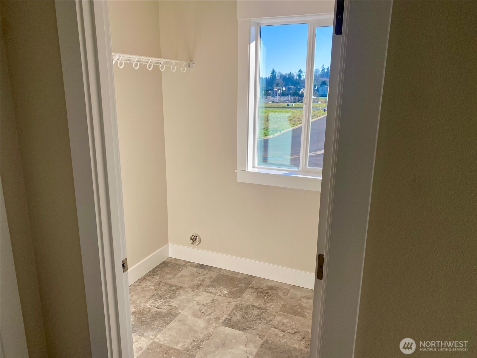 536 Rainbow Way , Kelso, WA 98626