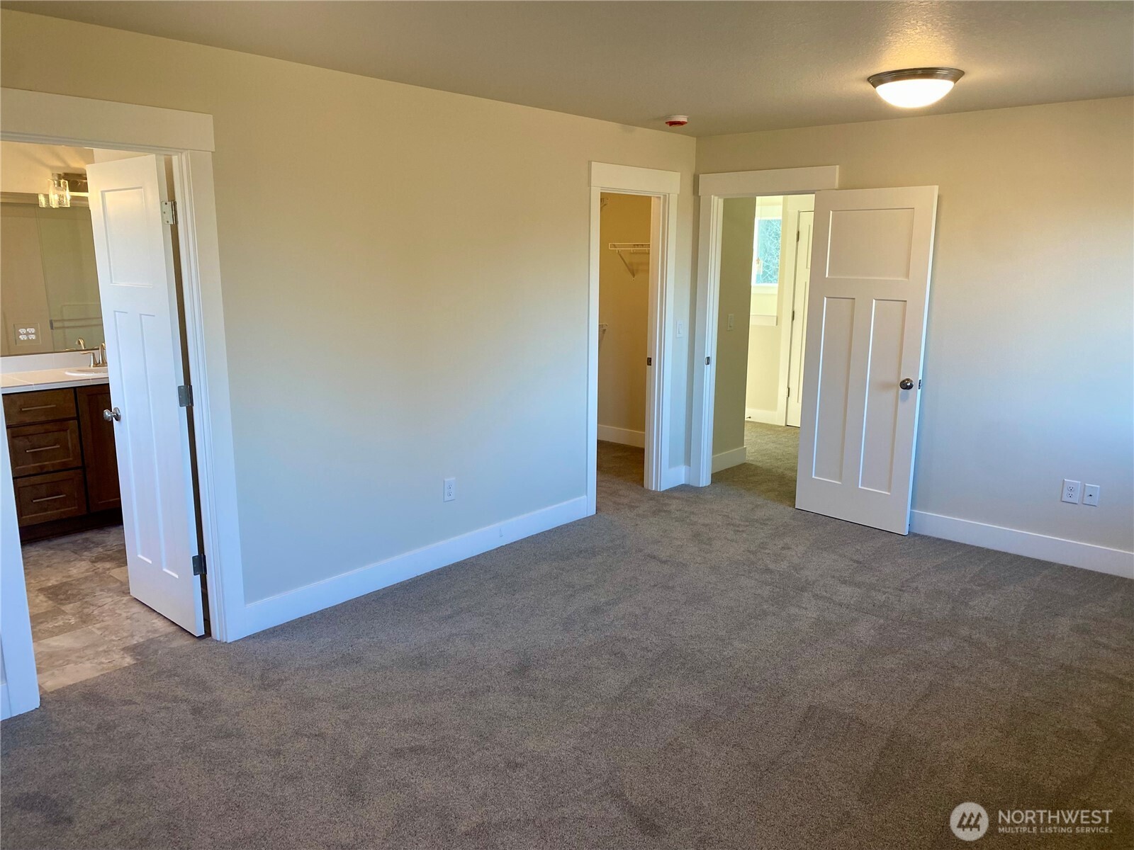 536 Rainbow Way , Kelso, WA 98626