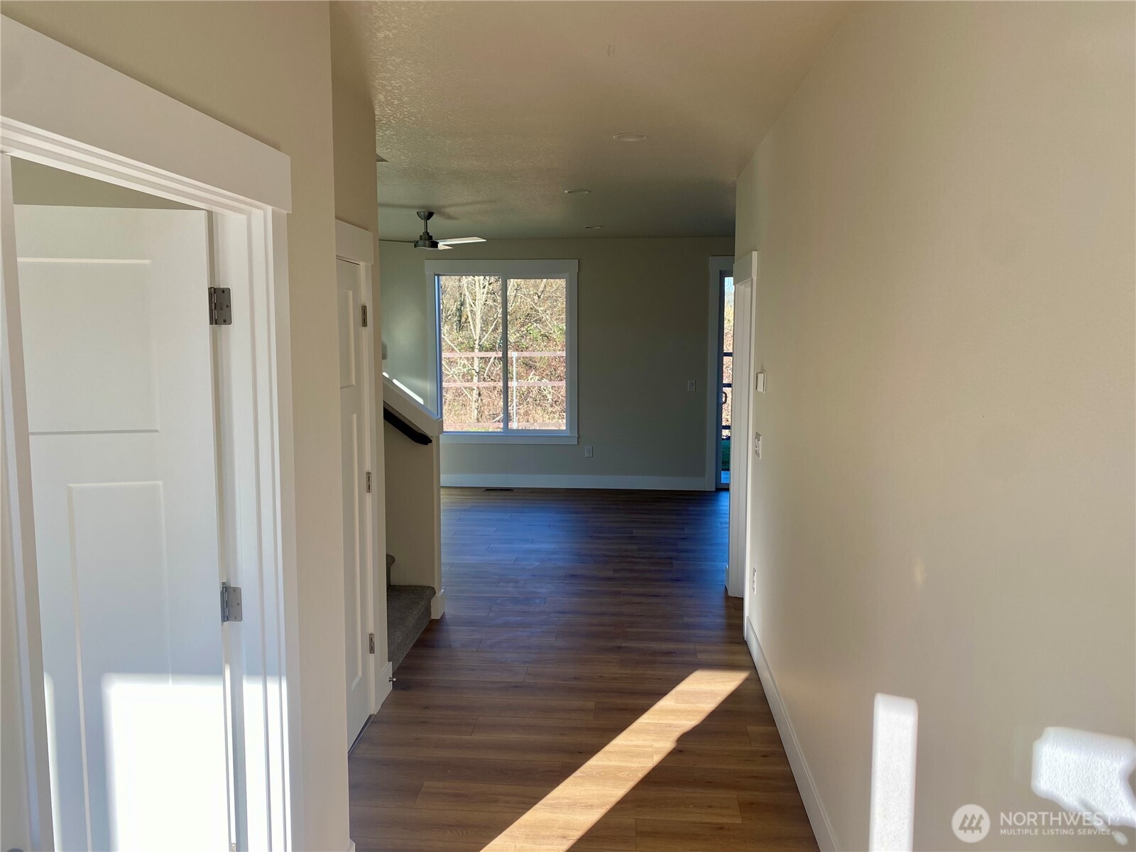 536 Rainbow Way , Kelso, WA 98626