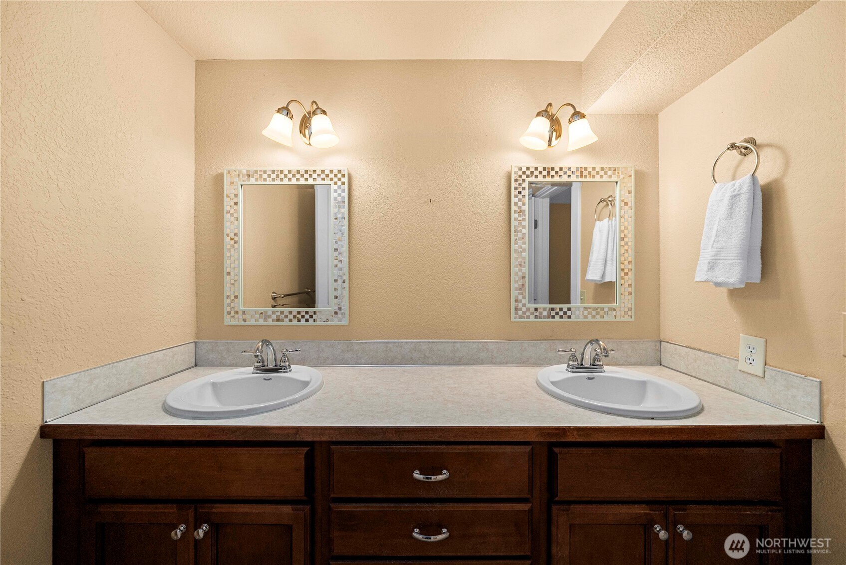 1330 Boise Street , Fircrest, WA 98466