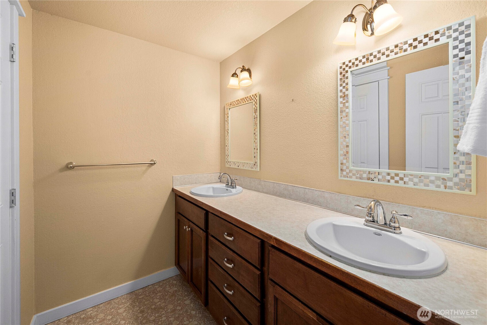 1330 Boise Street , Fircrest, WA 98466