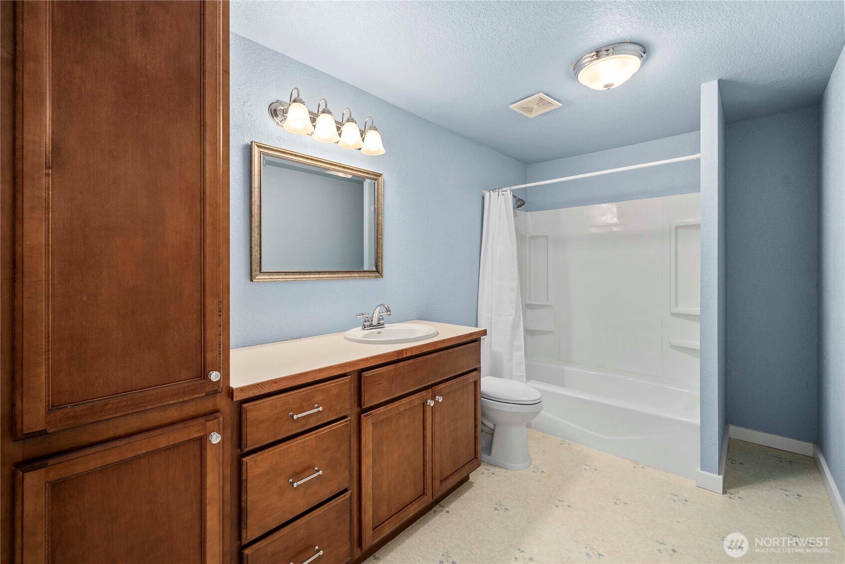 1330 Boise Street , Fircrest, WA 98466