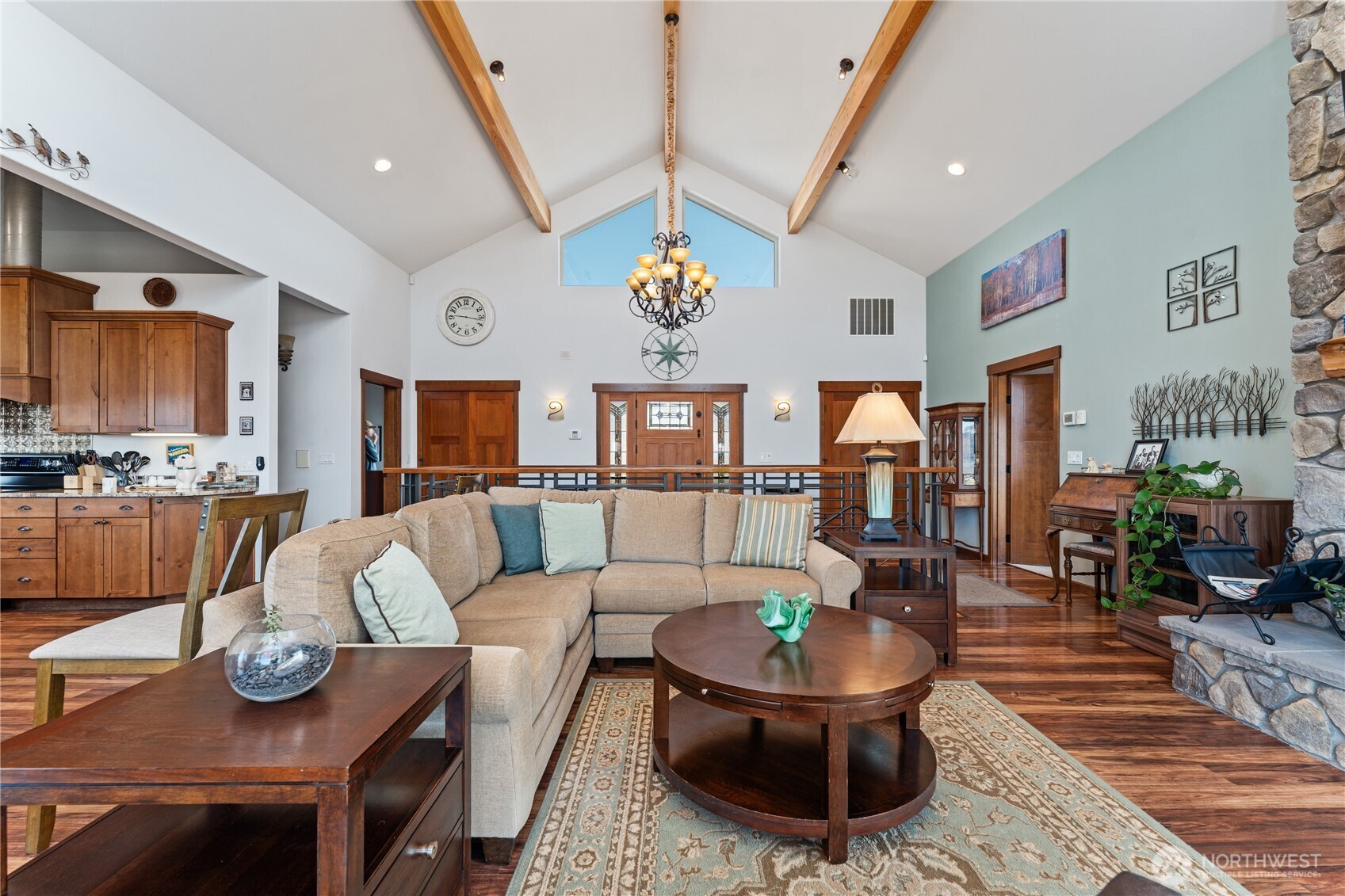 449 Lakayuse Road , Manson, WA 98831