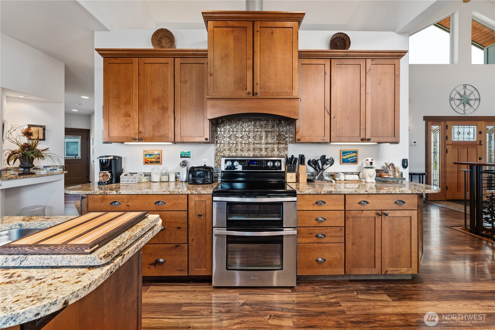 449 Lakayuse Road , Manson, WA 98831