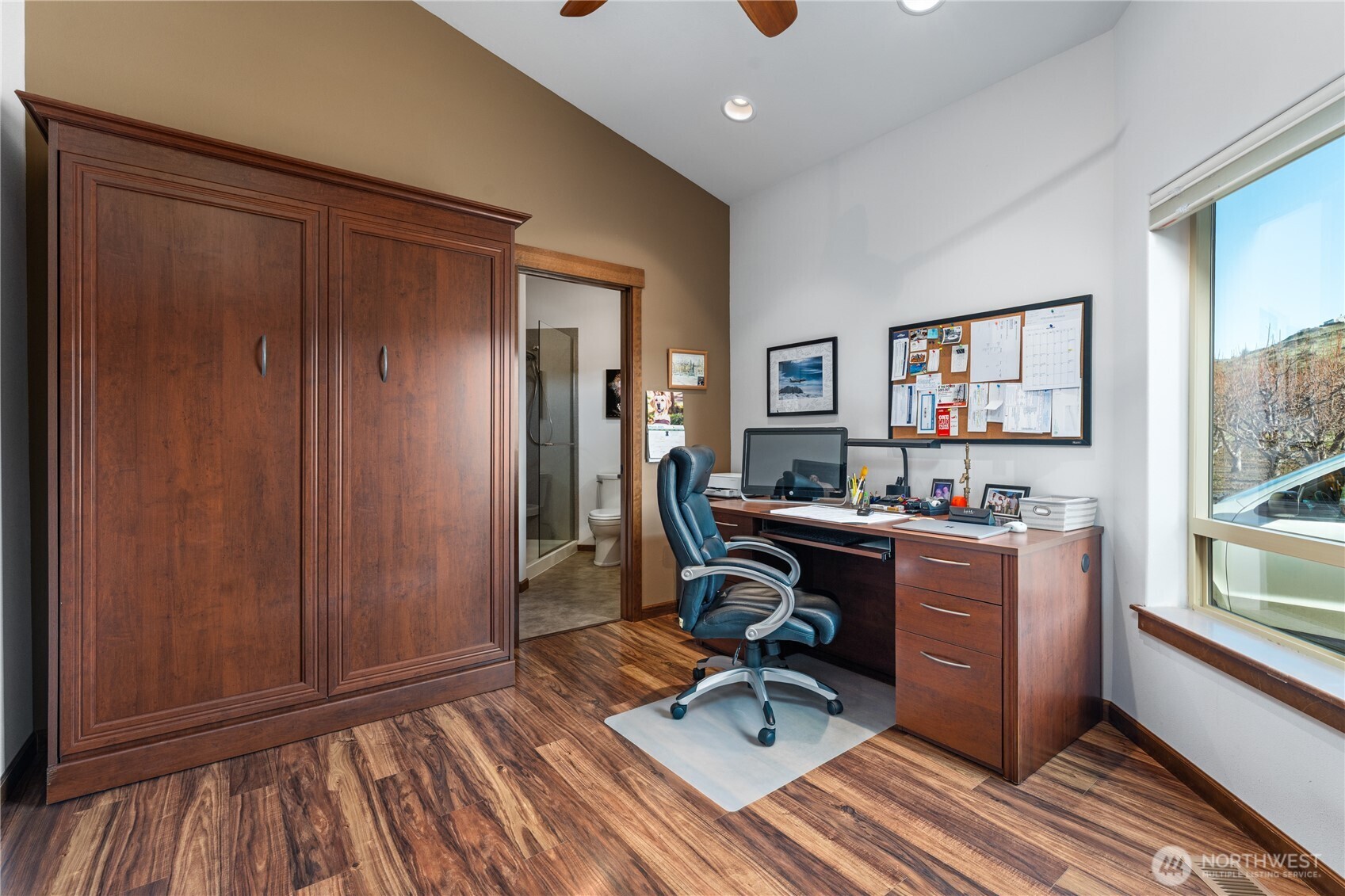 449 Lakayuse Road , Manson, WA 98831