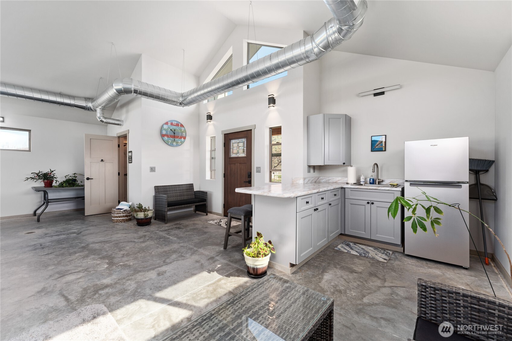 449 Lakayuse Road , Manson, WA 98831