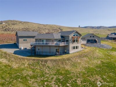 449 Lakayuse Road , Manson, WA 98831 - Photo 5