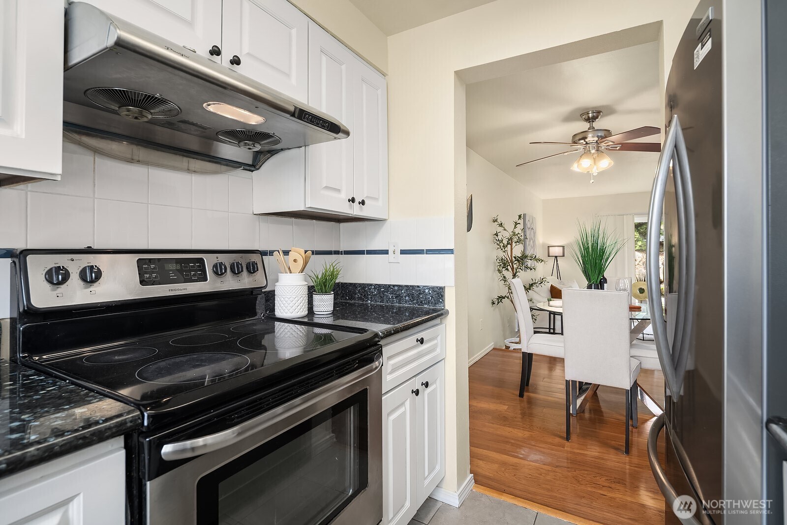 12828 SE 41st Lane #C103, Bellevue, WA 98006